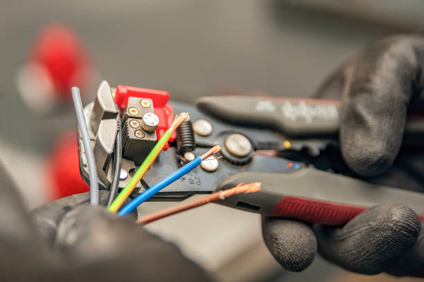 Best Affordable Emergency Electrician  in Glenwood City, WI