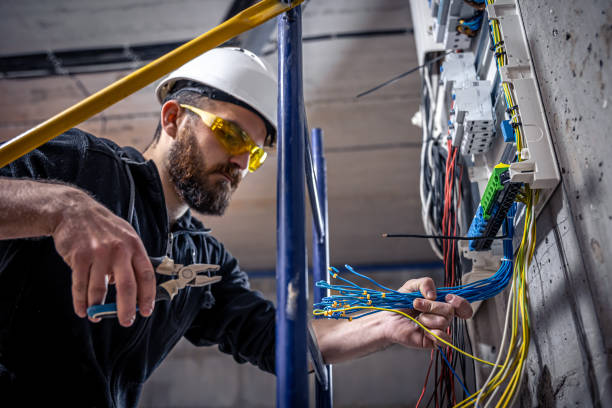 Best Electrical Repair Services  in Glenwood City, WI